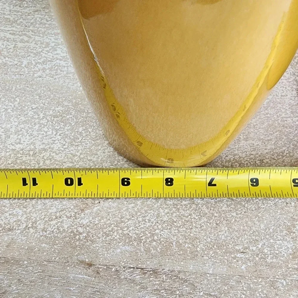 N/A modern mustard